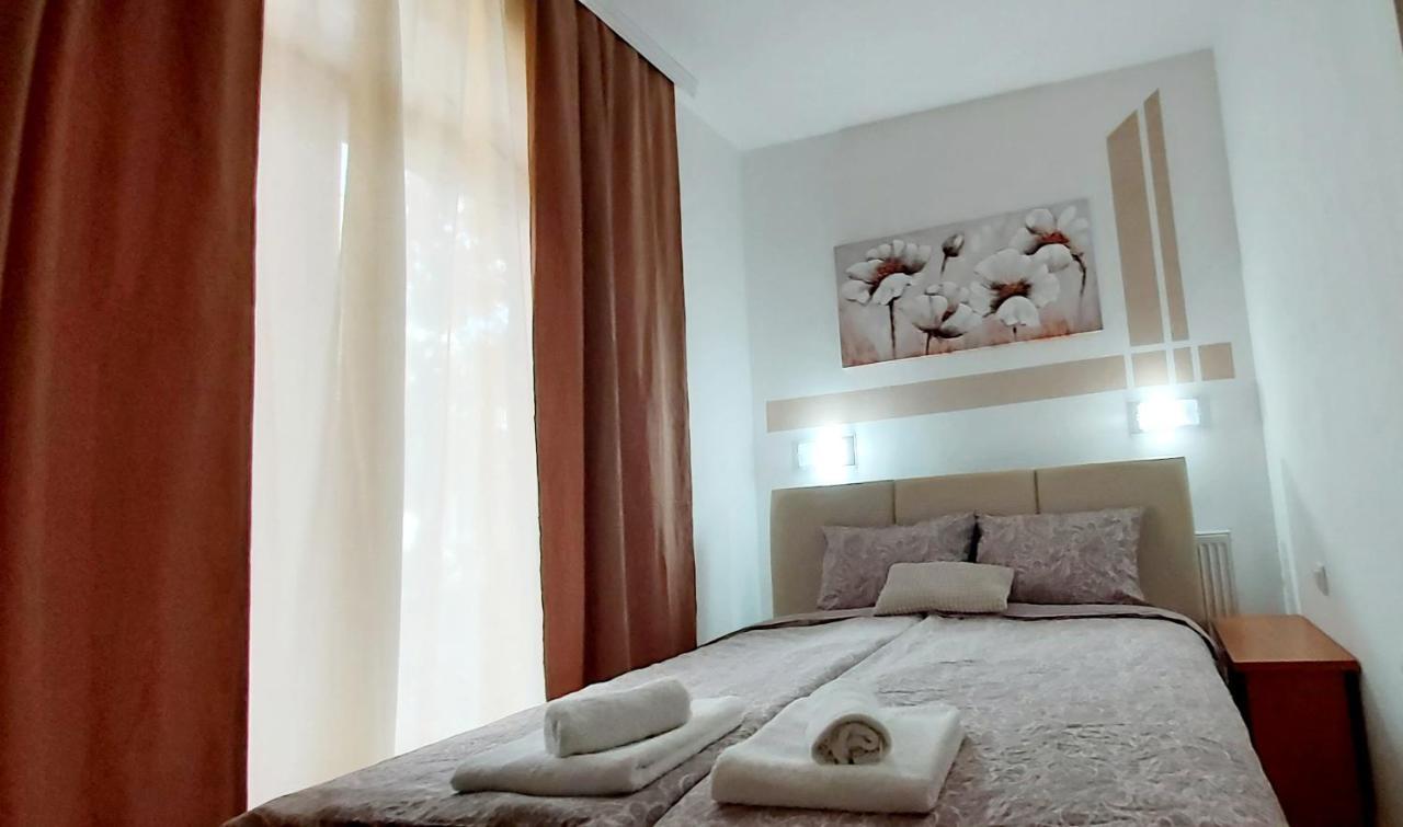 Adica Prenociste Sport Wellness Centar - Bazeni Hostel Ada Exterior photo