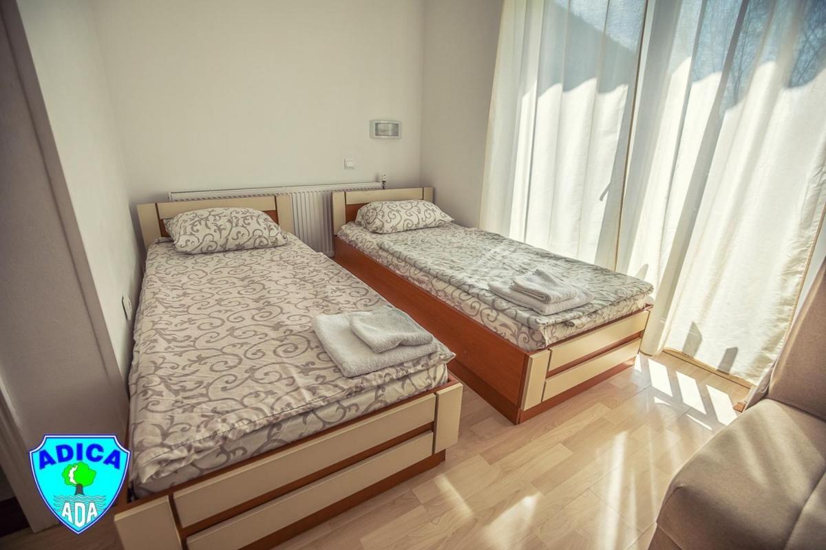 Adica Prenociste Sport Wellness Centar - Bazeni Hostel Ada Exterior photo